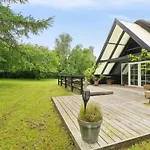 Сasa de vacaciones Svenne - 1-4km From The Sea By Interhome Tranekær