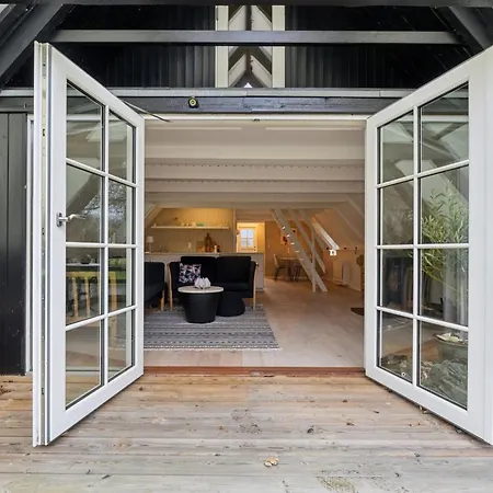 Svenne - 1-4km From The Sea By Interhome בית נופש *