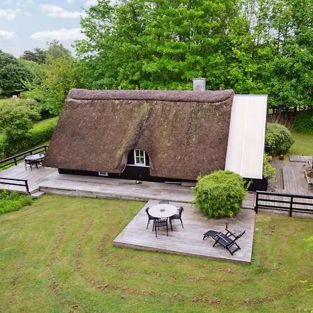 Svenne - 1-4km From The Sea By Interhome Tranekær