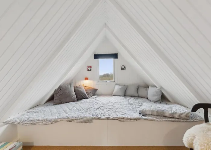 Svenne - 1-4km From The Sea By Interhome *