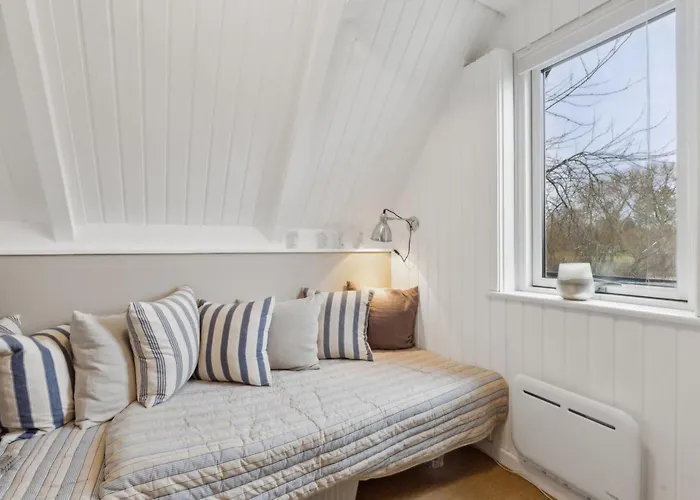 Svenne - 1-4km From The Sea By Interhome