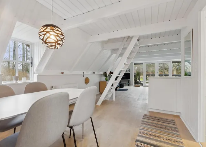 度假居 Svenne - 1-4km From The Sea By Interhome Tranekær